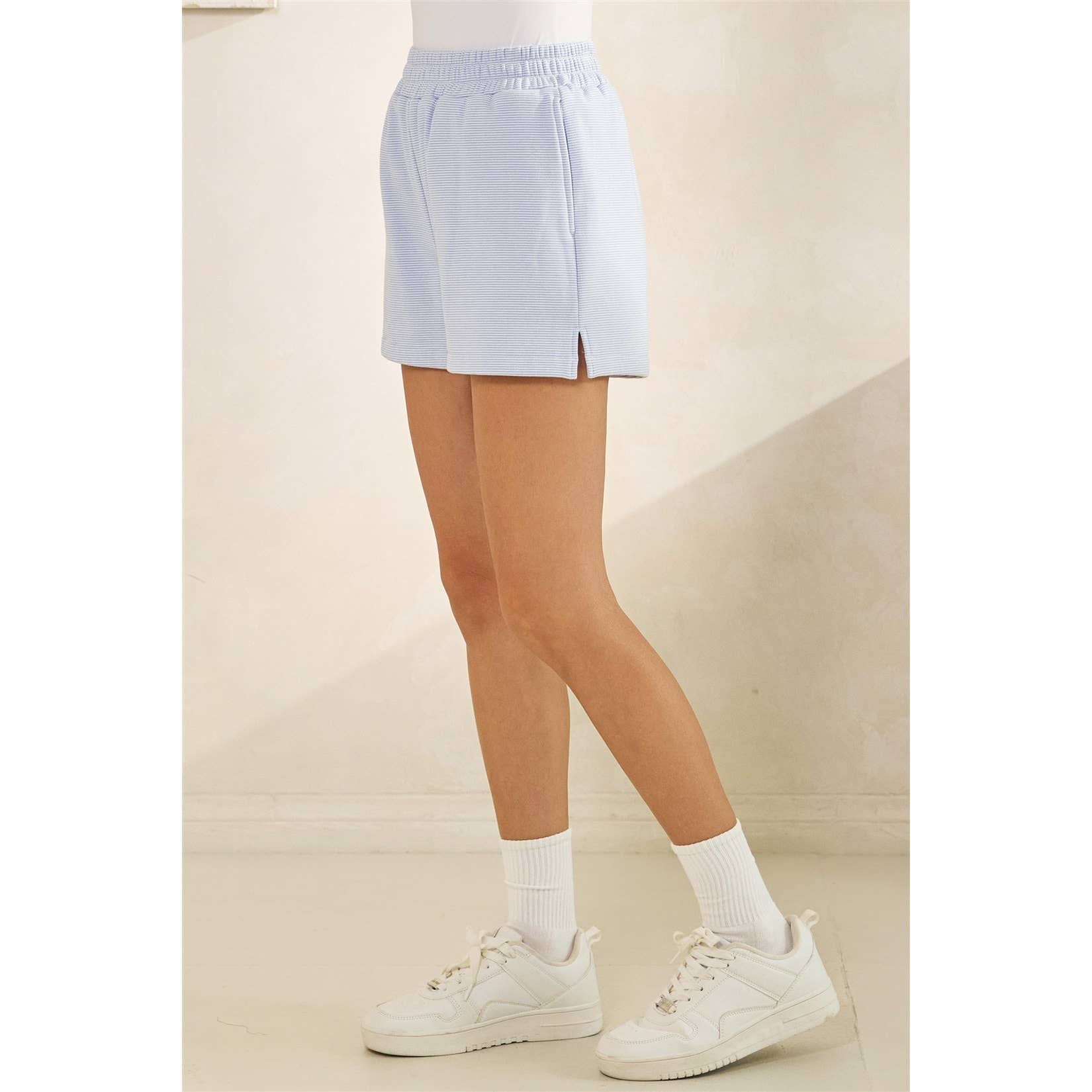 Veveret - Striped Shorts