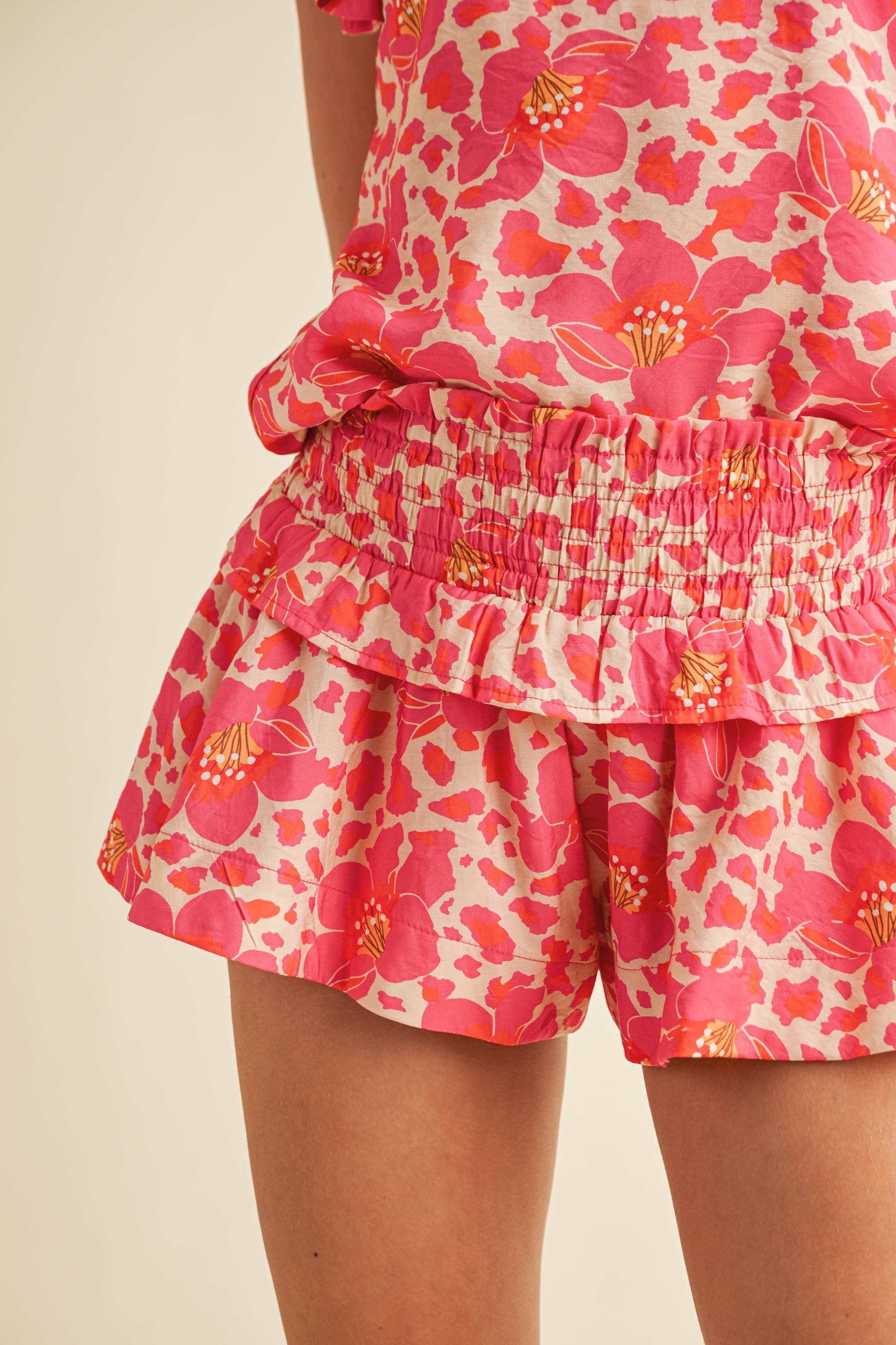 Floral Print Smocked Waist Ruffle Shorts