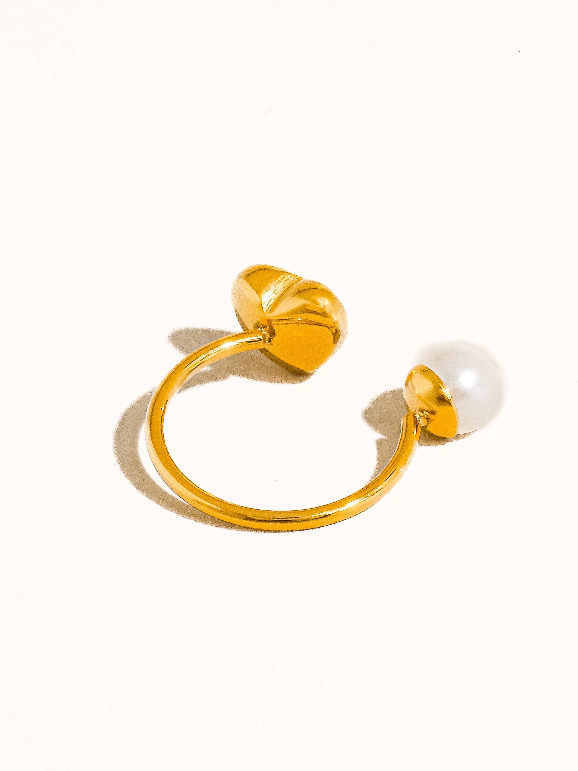18K Non-Tarnish Pearl Heart Ring