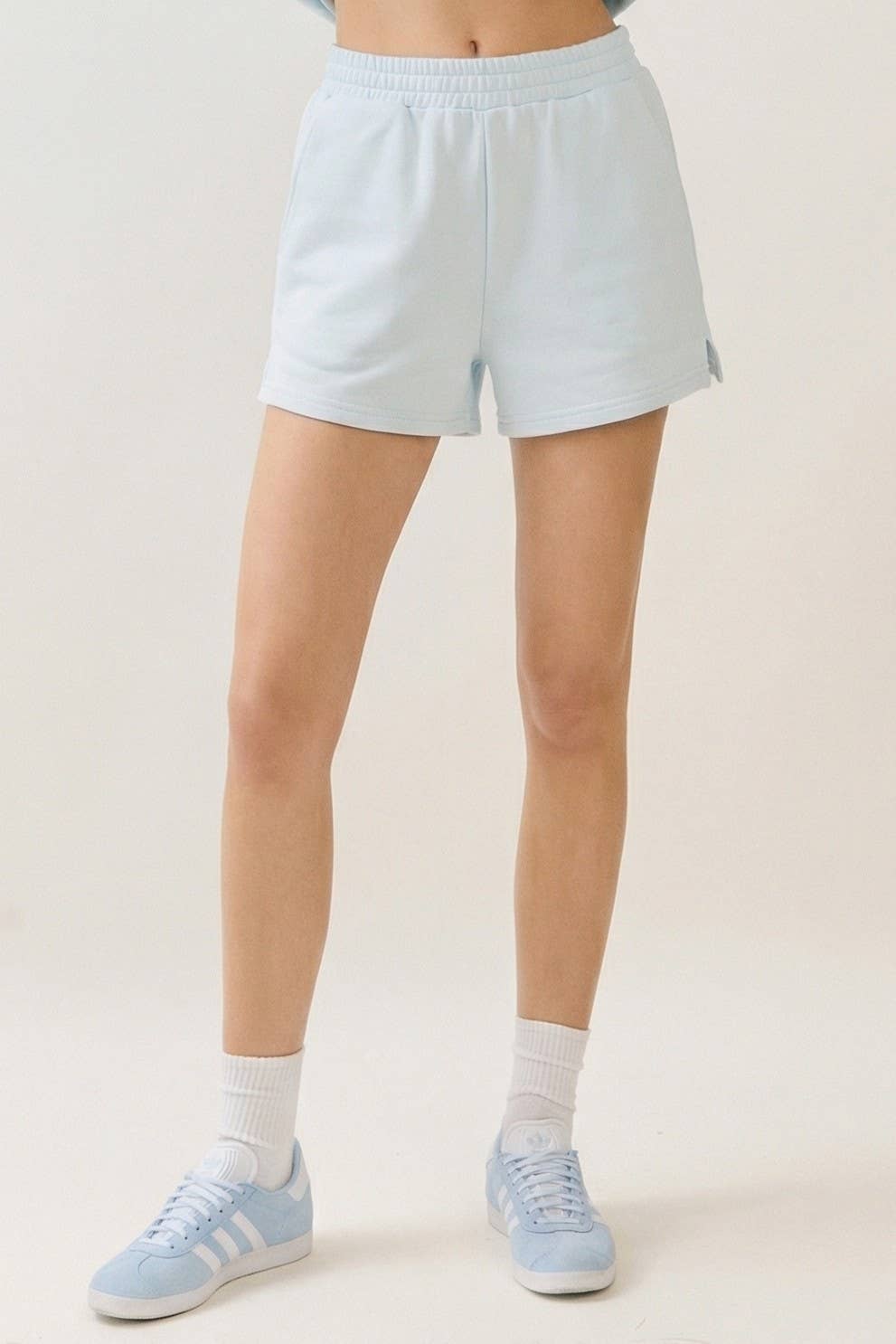 TCEC - CP10337-Elastic Waist Side Slit Solid Knit Relaxed Shorts