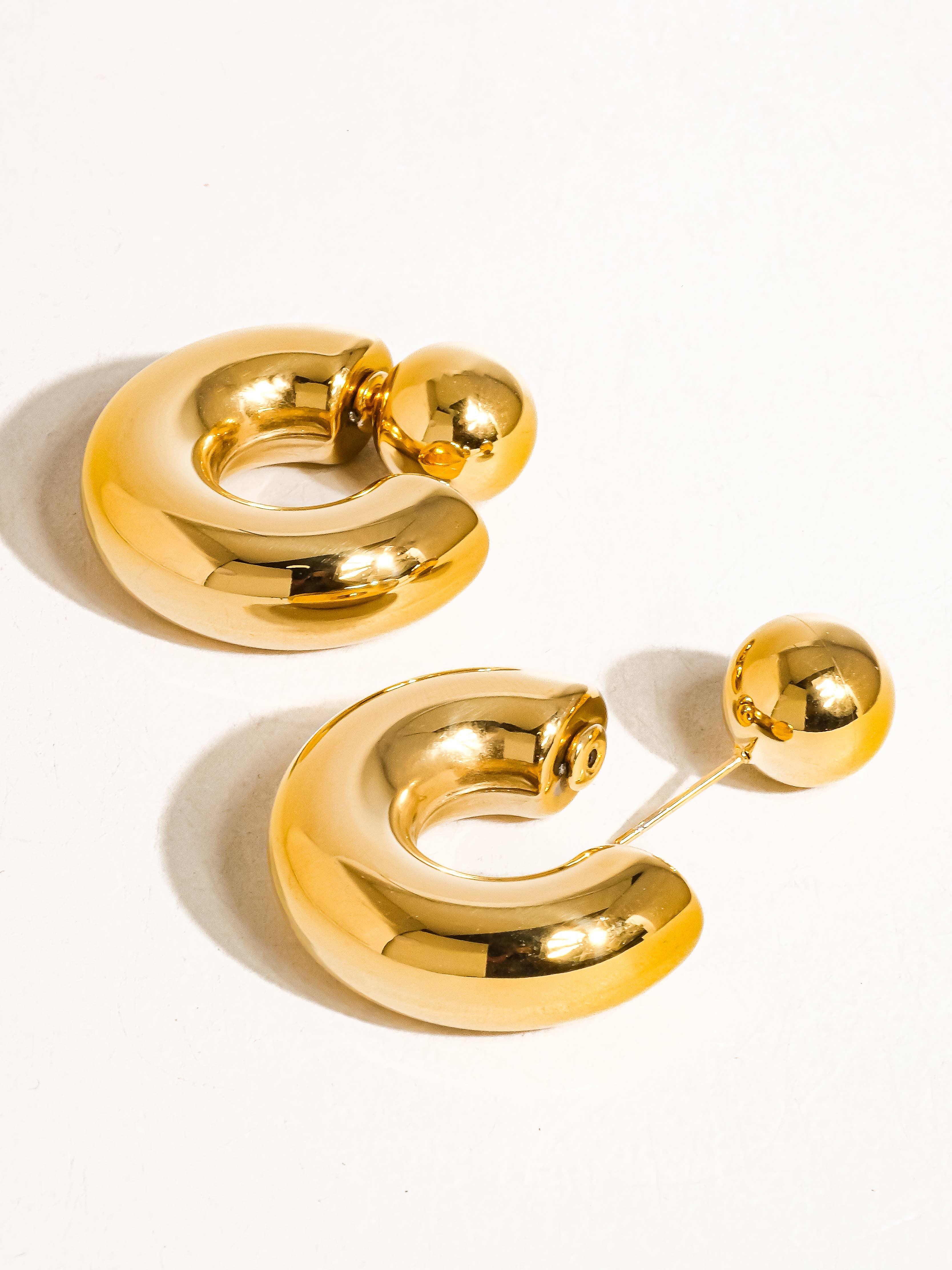 Flânerie by MAIQ - Fernanda 16K Gold Non-Tarnish Ball C Hoop Earring