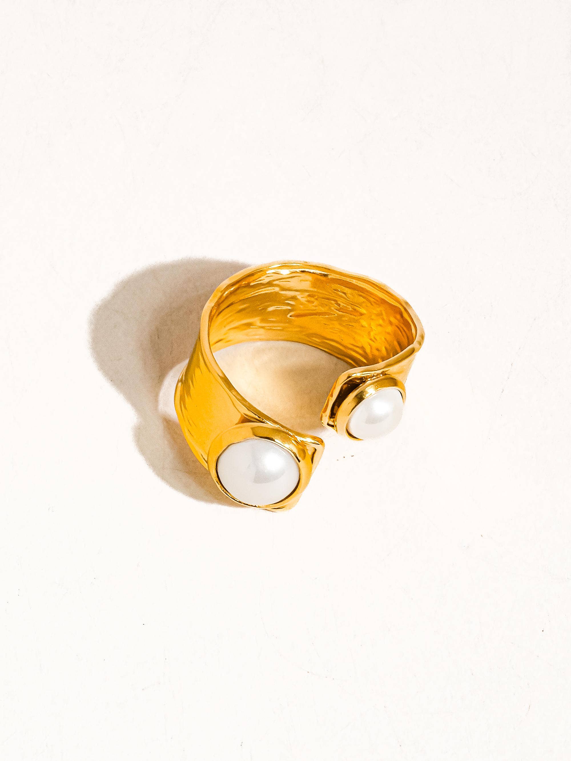 Flânerie by MAIQ - Chœur 18K Gold Non-Tarnish Pearl Abstract Ring