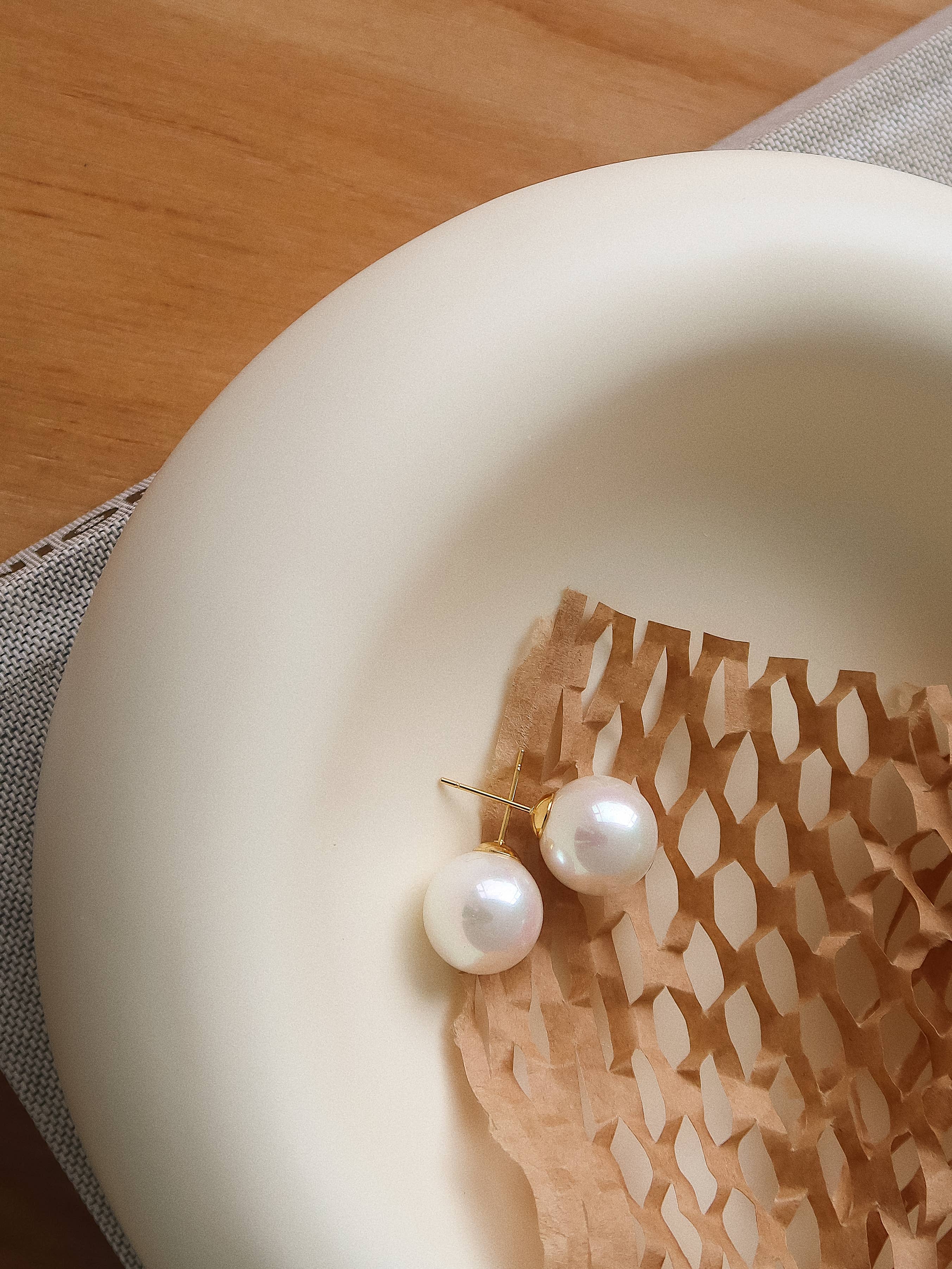 Classic Pearl Stud Earrings Non-Tarnish