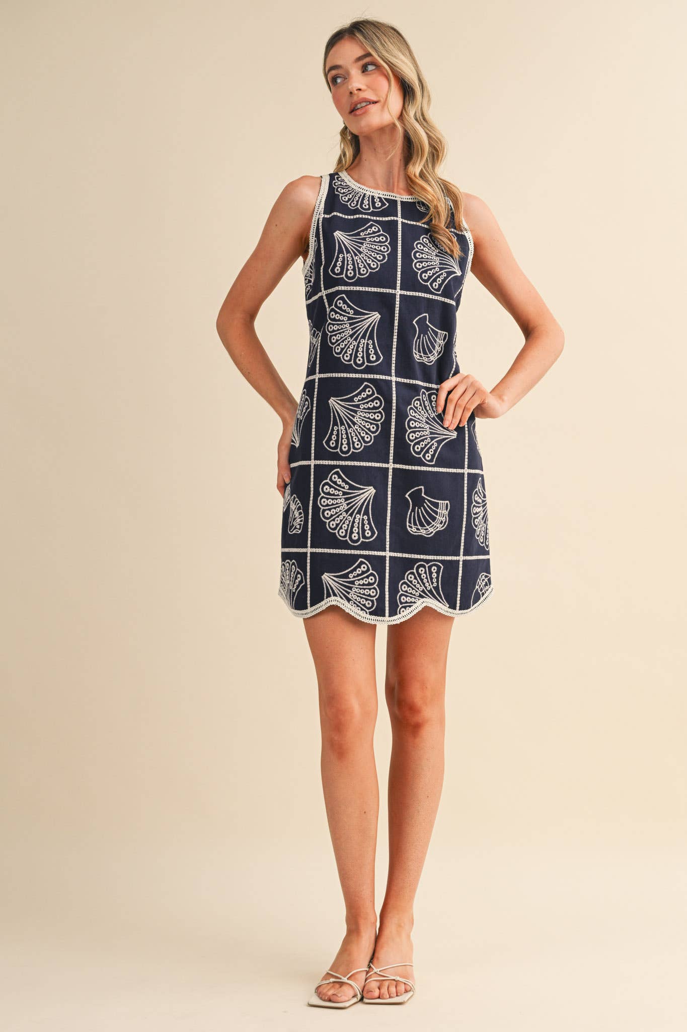&MERCI - EMBROIDERED SHELLS A LINE MINI DRESS MDR4919