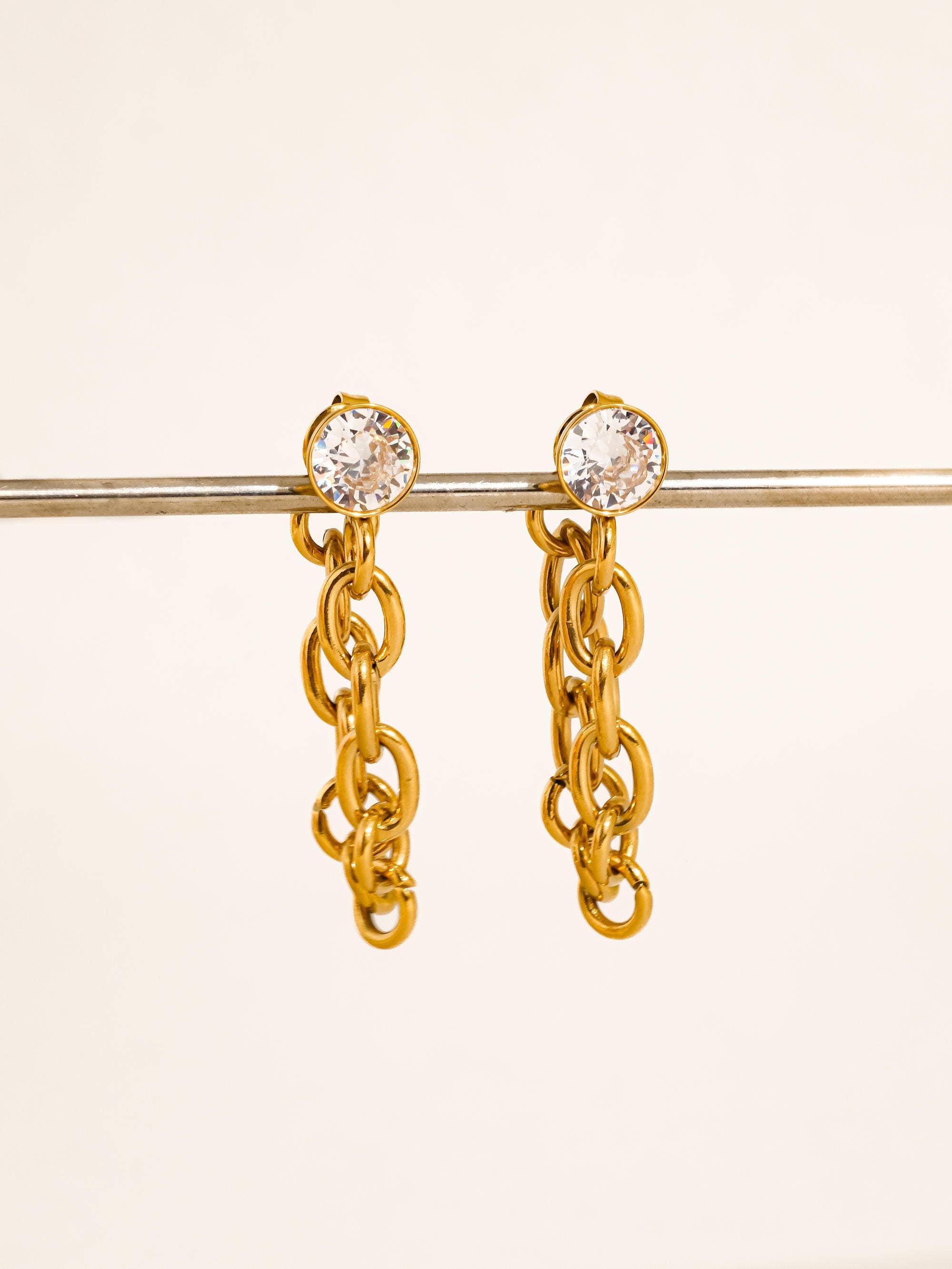 Flânerie by MAIQ - Jazlynn 18K Gold Non-Tarnish Crystal Chain Drop Earrings