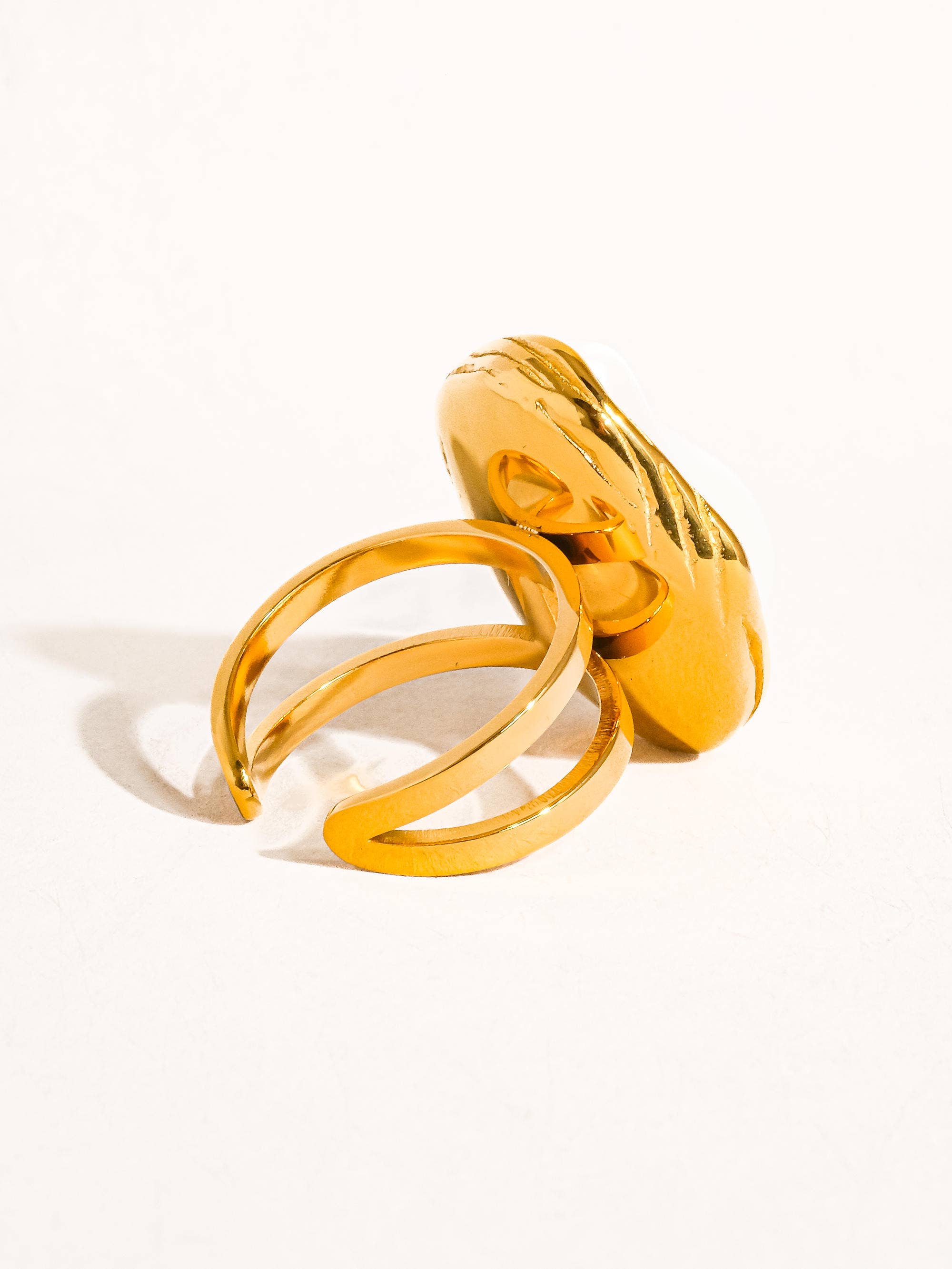 Flânerie by MAIQ - Cameron 18K Gold Non-Tarnish Classic Pearl Round Ring