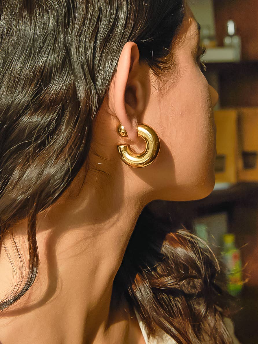 Flânerie by MAIQ - Fernanda 16K Gold Non-Tarnish Ball C Hoop Earring