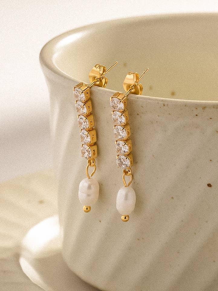 Flânerie by MAIQ - Anton 18K Gold Non-Tarnish CZ Pearl Drop Earring