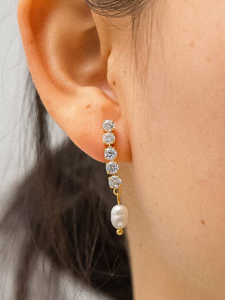 Flânerie by MAIQ - Anton 18K Gold Non-Tarnish CZ Pearl Drop Earring