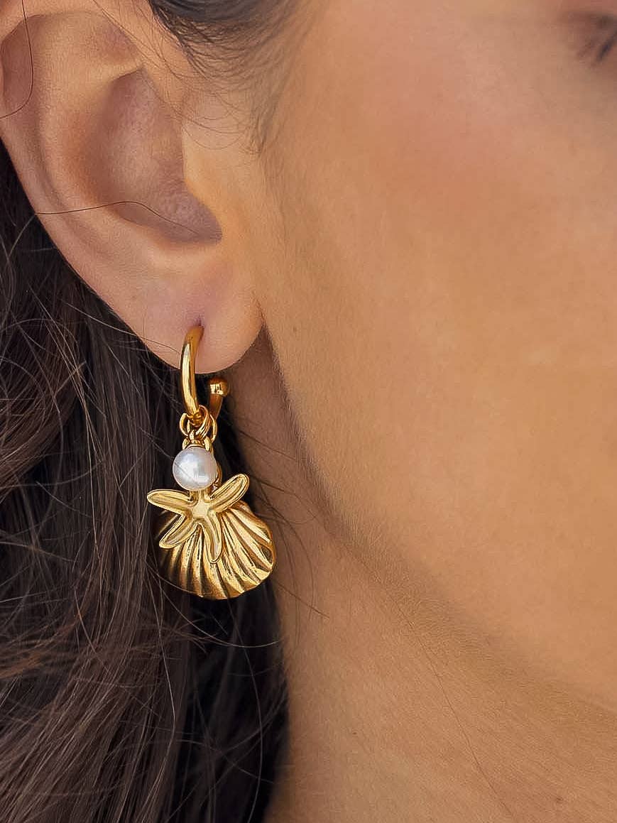 Flânerie by MAIQ - Marlène 18K Gold Non-Tarnish Sea Shell and Star Earring
