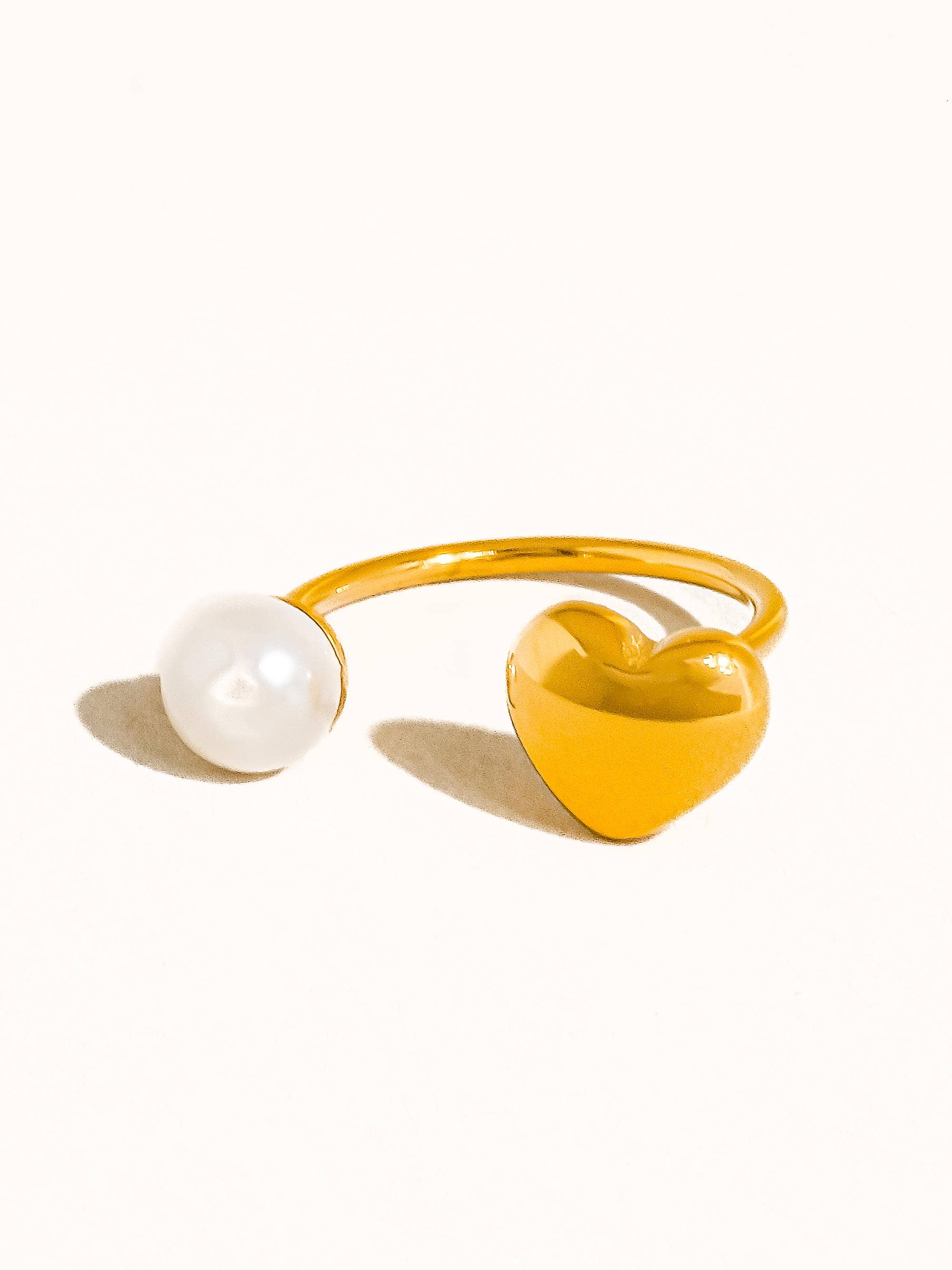 18K Non-Tarnish Pearl Heart Ring