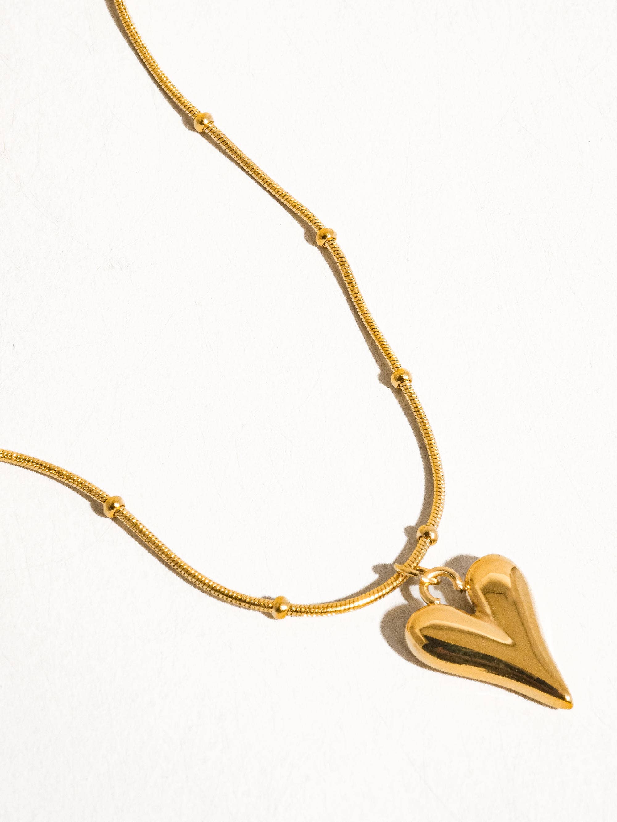 Bay Non-Tarnish Heart Necklace