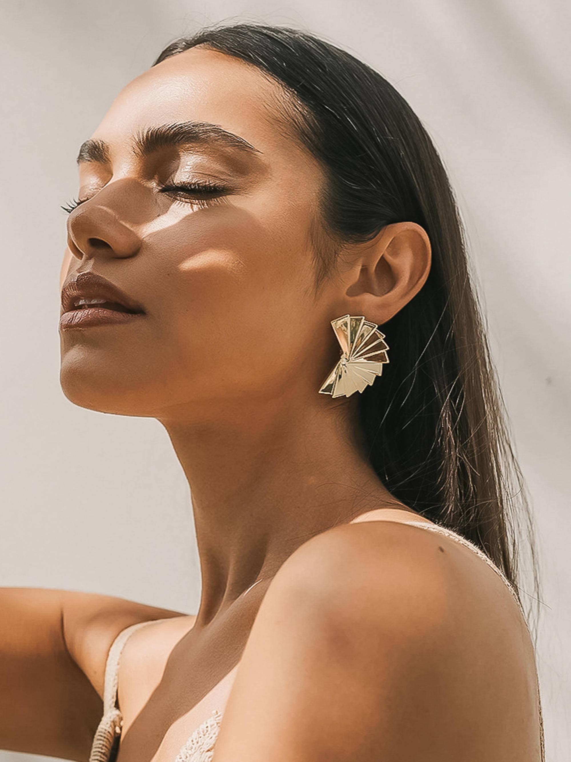 Flânerie by MAIQ - Soline 18K Gold Non-Tarnish Folded Fan Earring