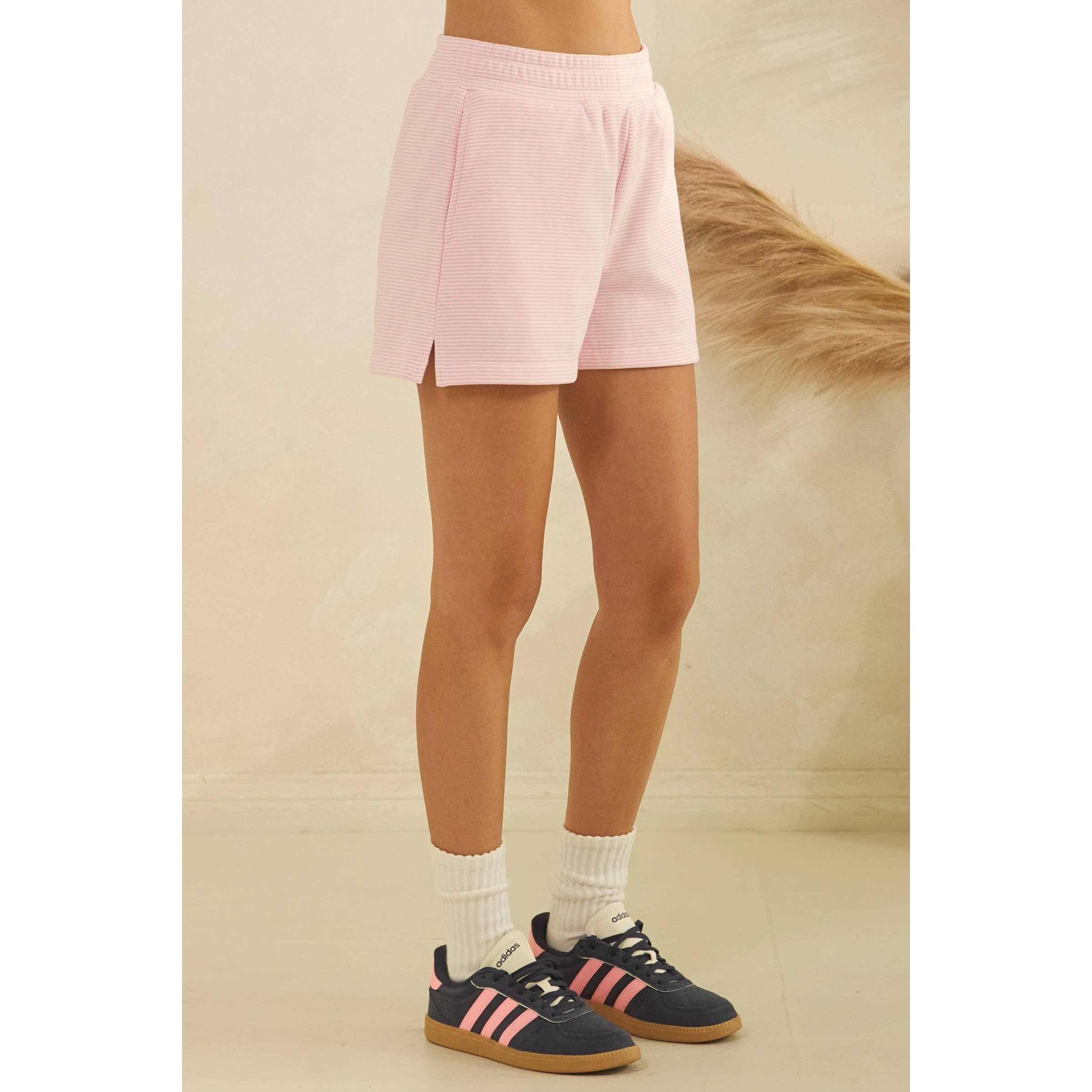 Veveret - Striped Shorts