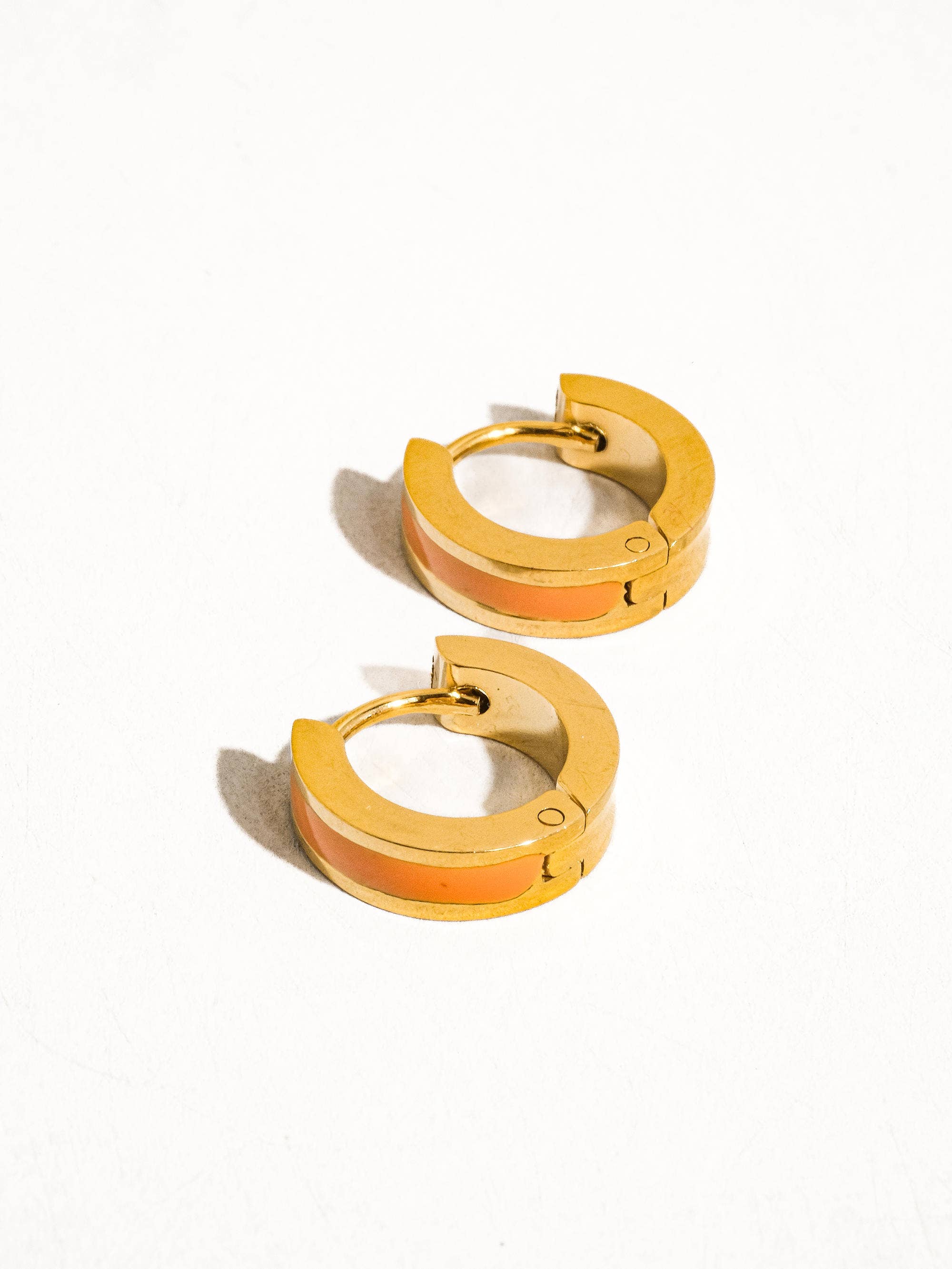 Flânerie by MAIQ - Etta 18K Non-Tarnish Colored Hoop Earring