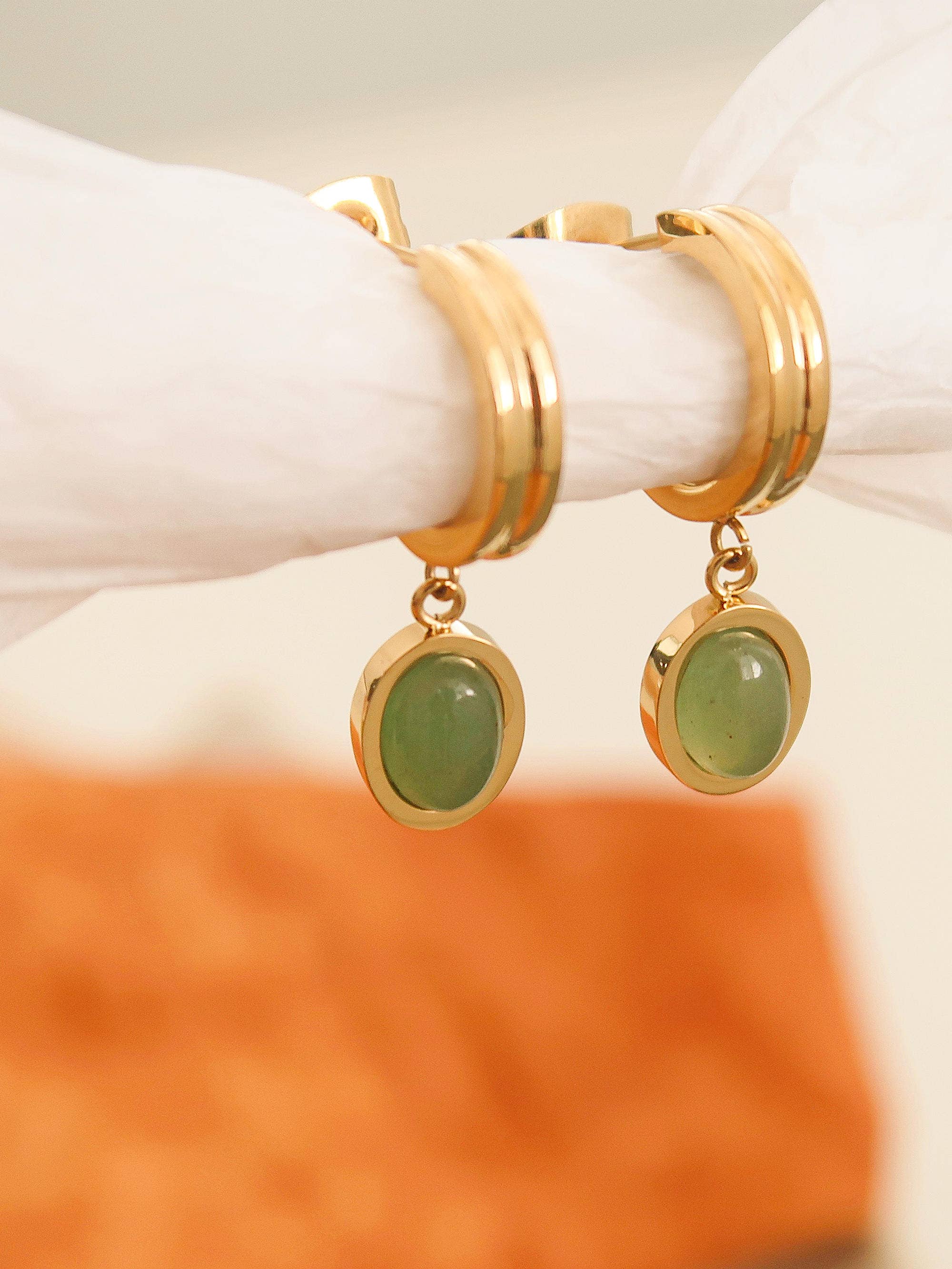 Flânerie by MAIQ - Whitnee Dainty Round Stone Dangle Earring
