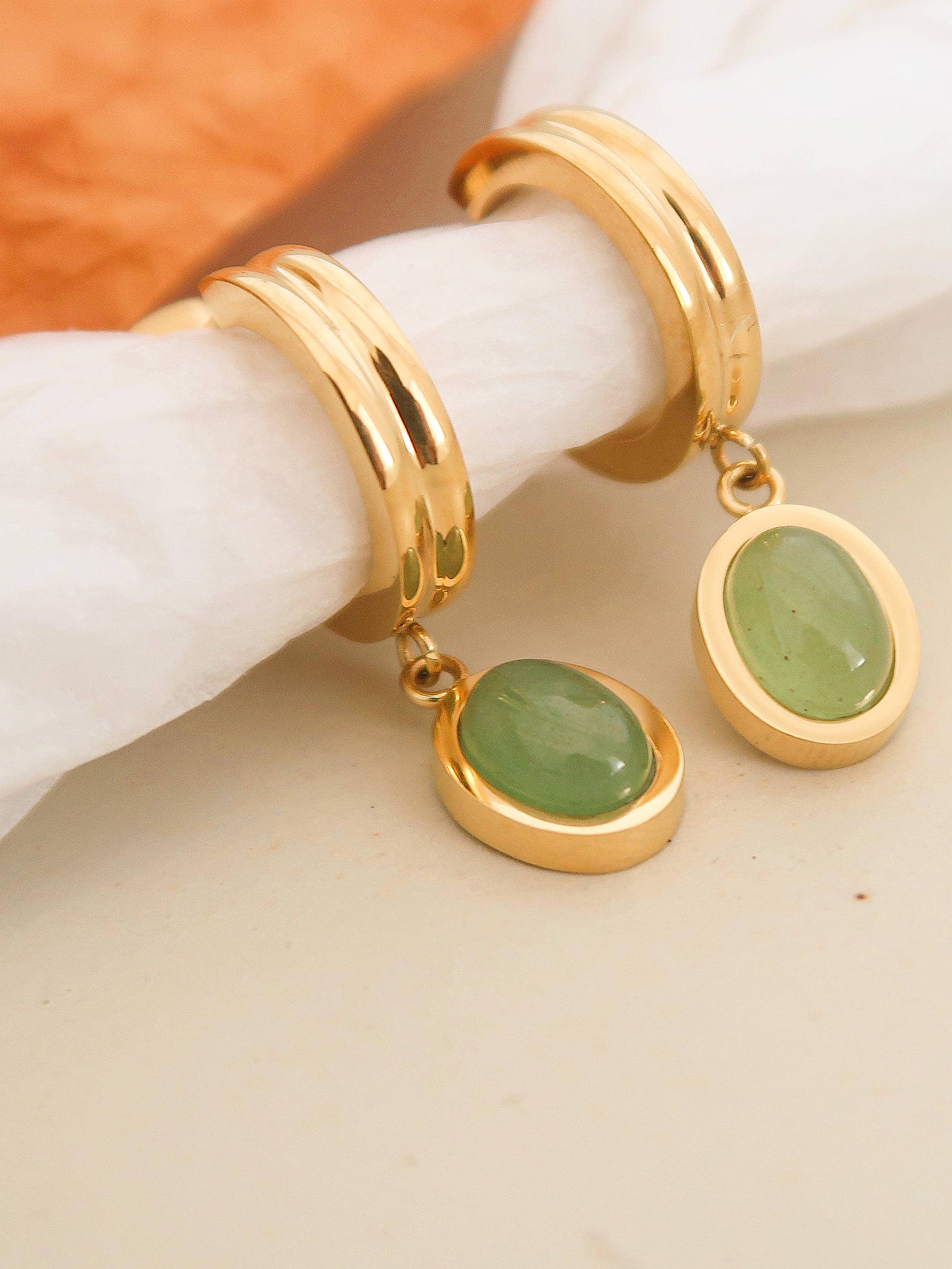 Flânerie by MAIQ - Whitnee Dainty Round Stone Dangle Earring