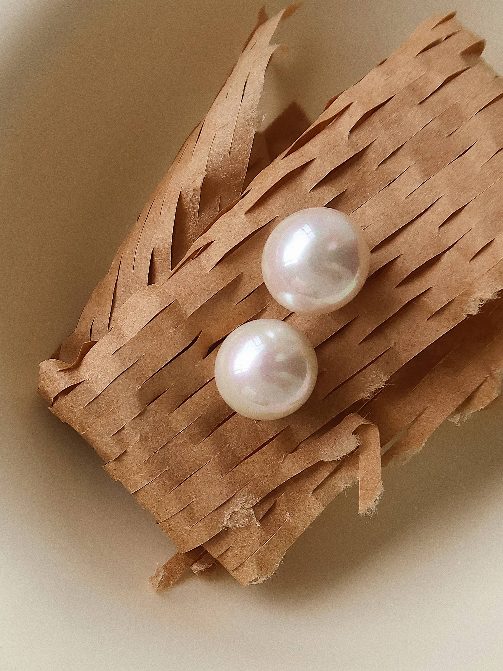 Classic Pearl Stud Earrings Non-Tarnish