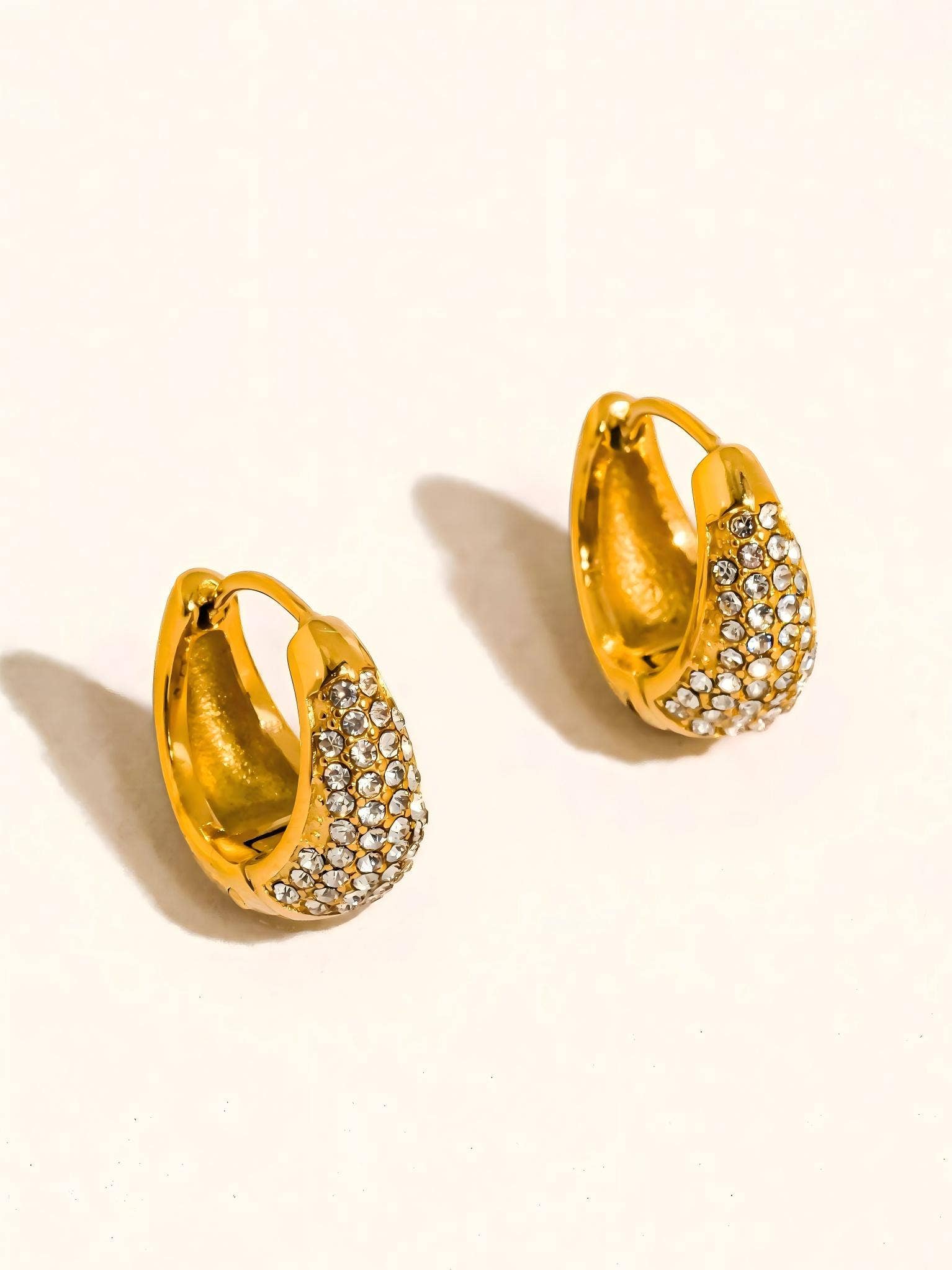 Flânerie by MAIQ - Aurven 18K Gold Non-Tarnish Crystal Teardrop Hoop Earrings