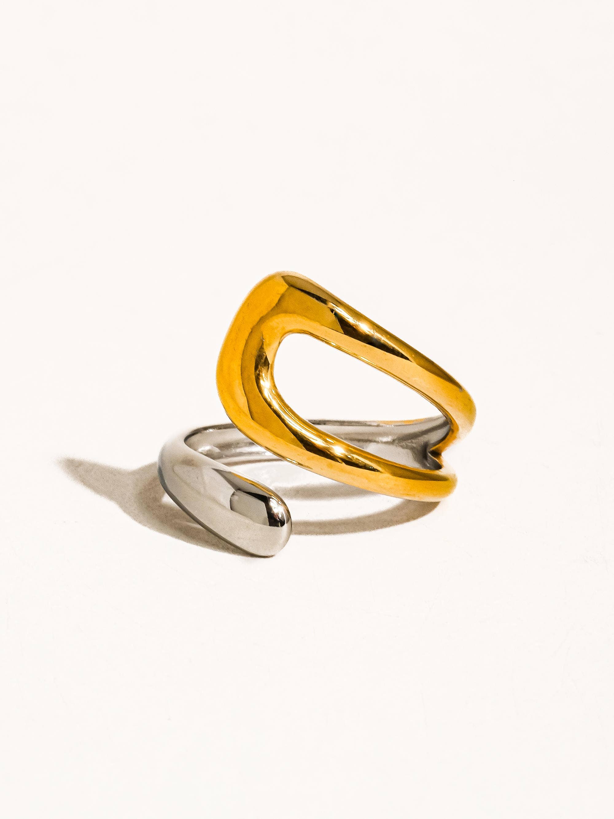 Flânerie by MAIQ - Vill 18K Gold Non-Tarnish Two Toned Ring