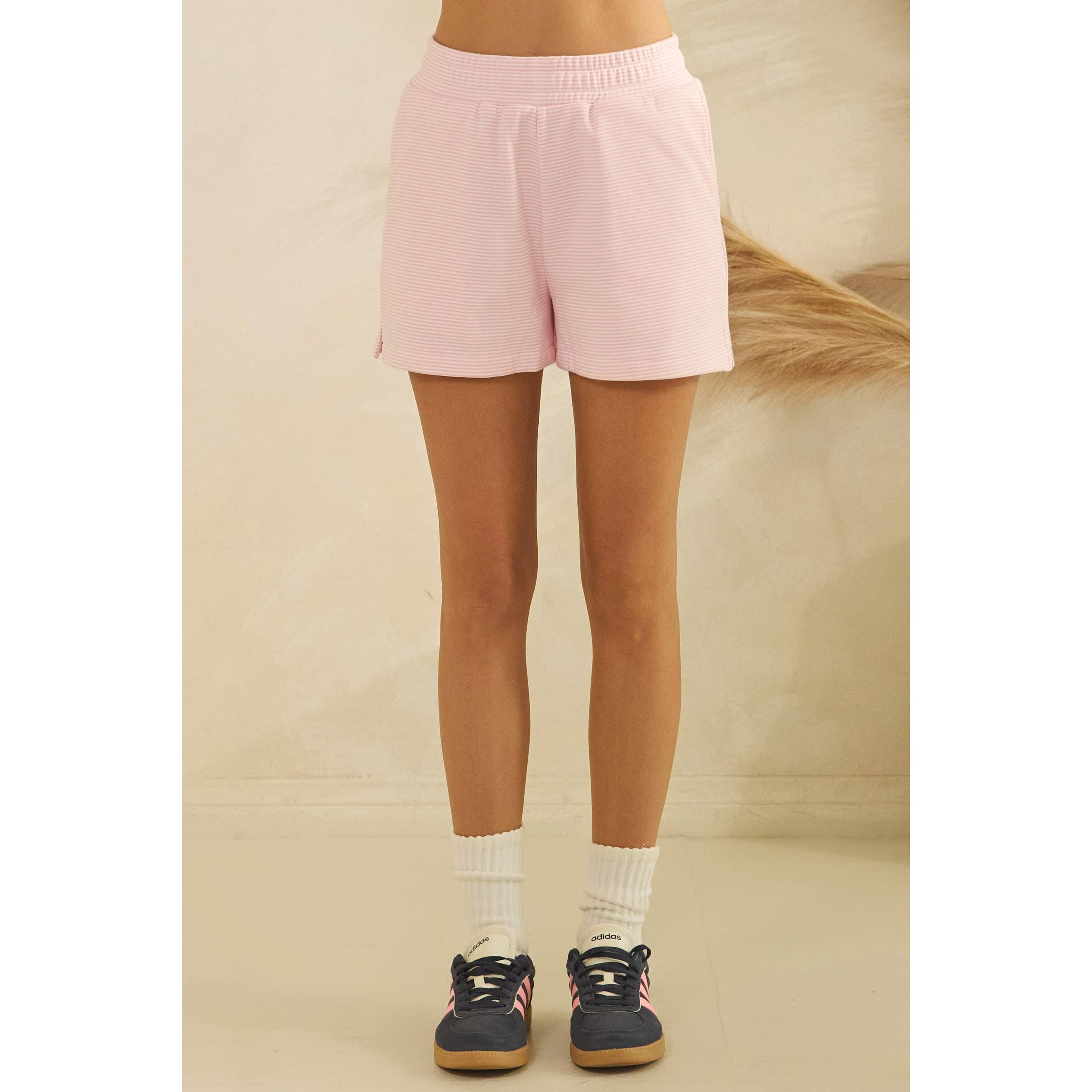 Veveret - Striped Shorts