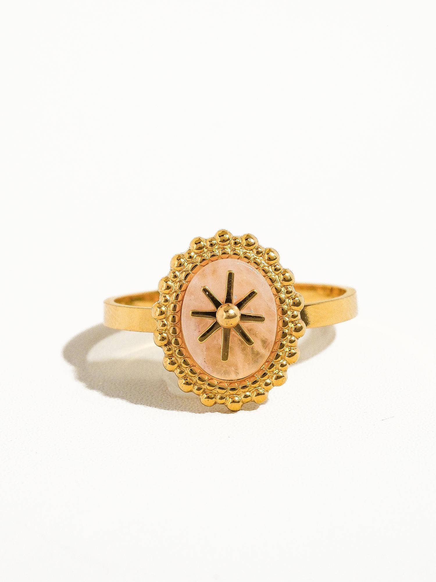 Flânerie by MAIQ - Gypsy Rose 14K Gold Adjustable Round Stone Ring