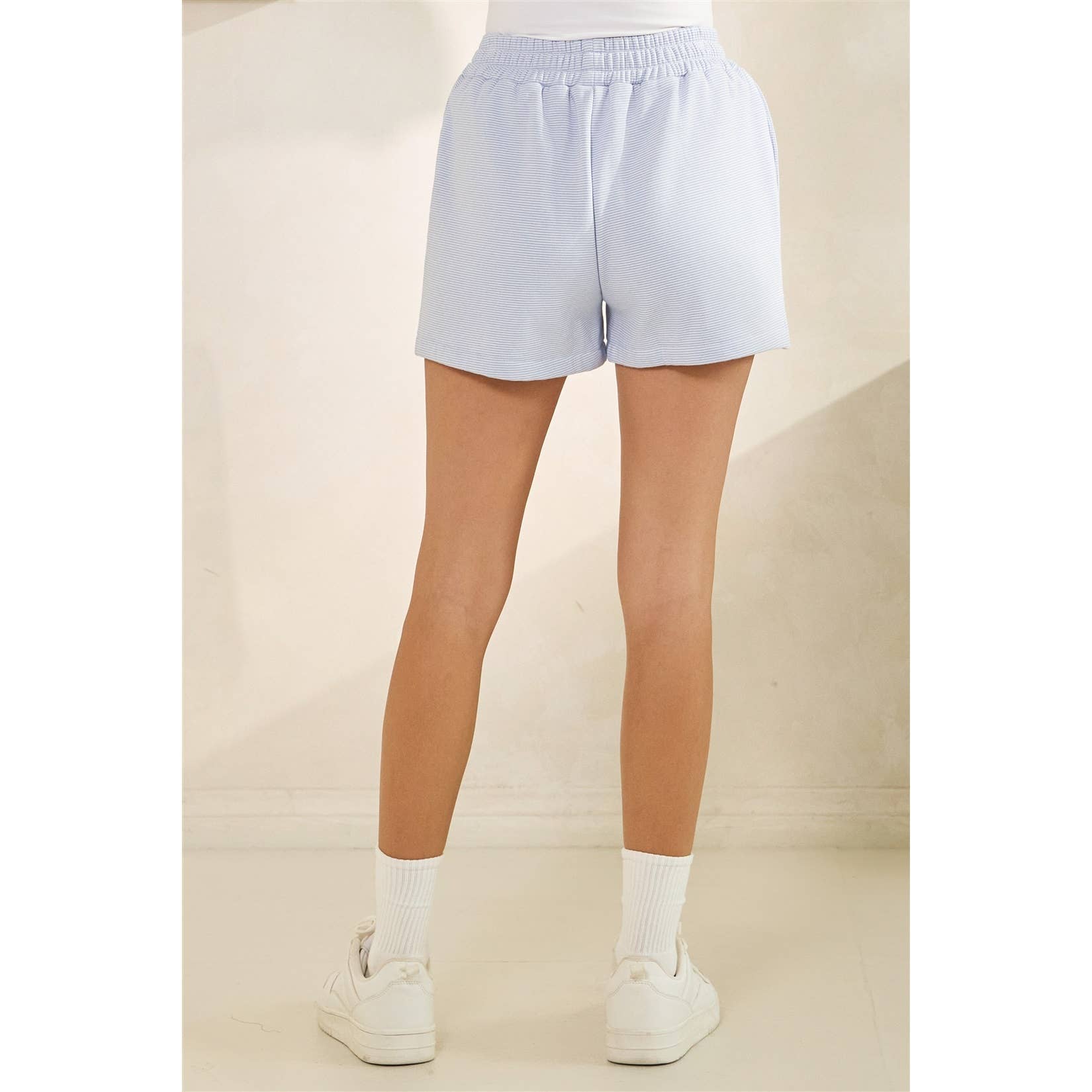 Veveret - Striped Shorts