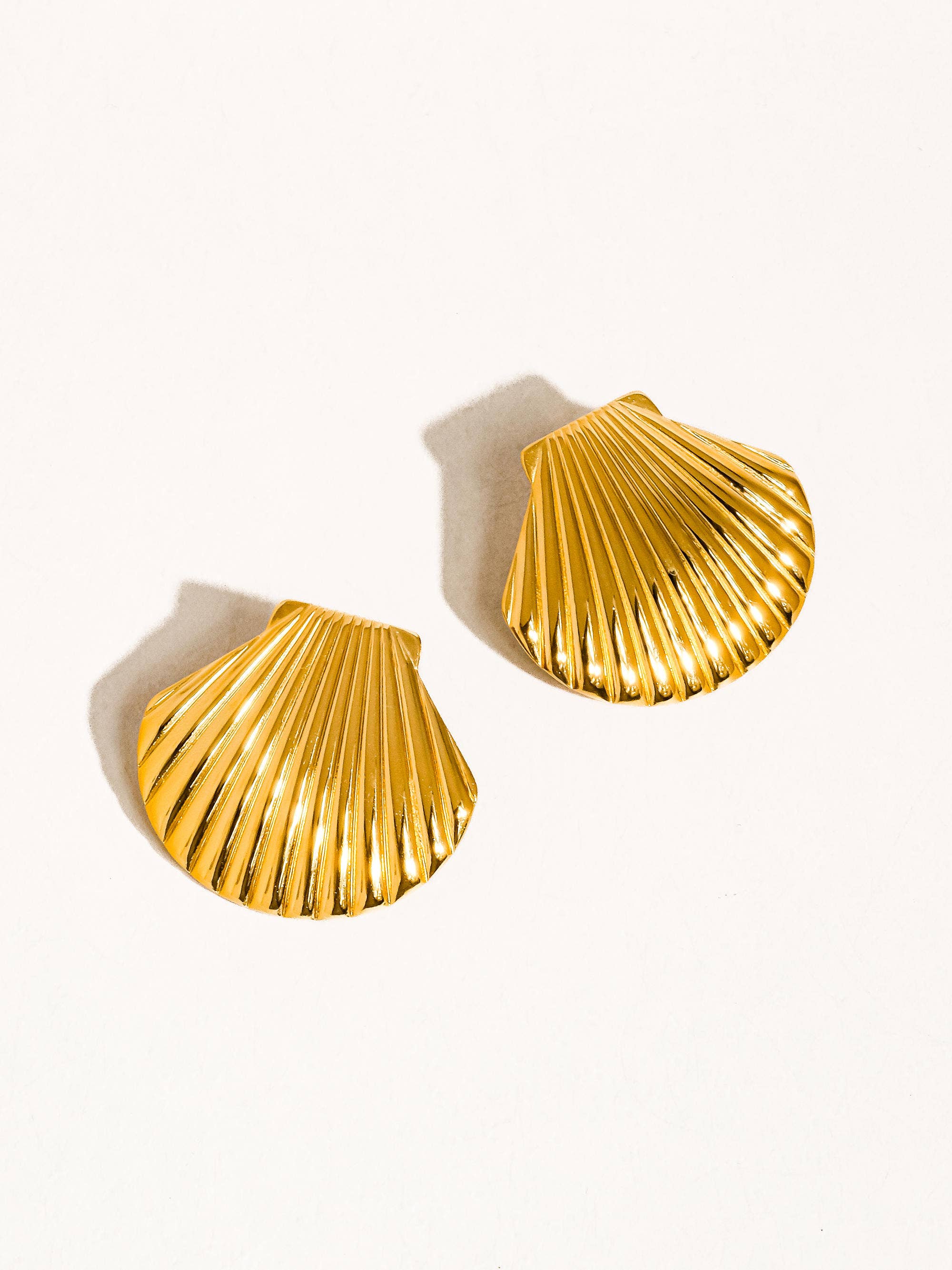 Cèpe 18KShell Studs
