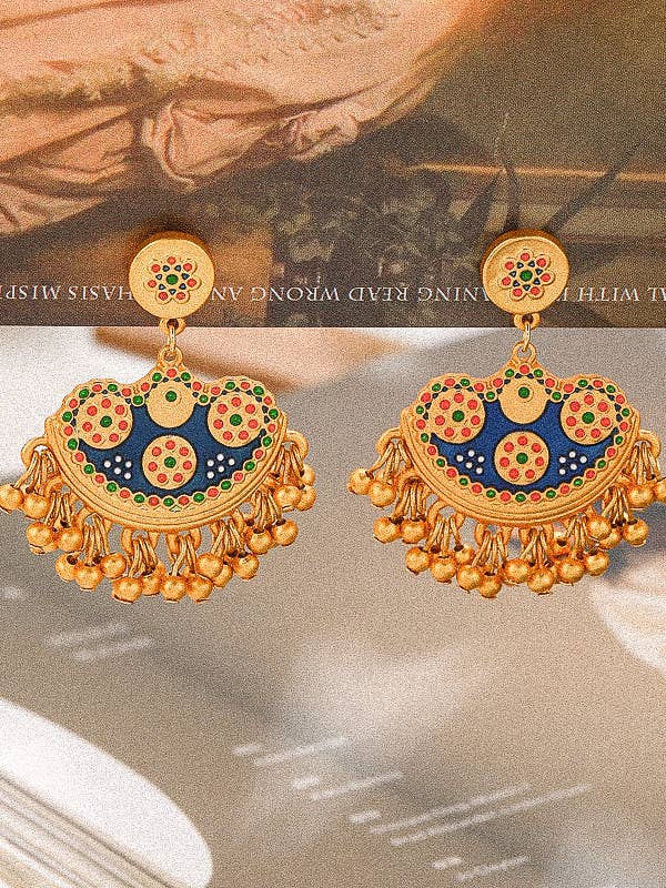 Flânerie by MAIQ - Jacqueline 18K Gold Bohemian Half Moon Tassel Earring