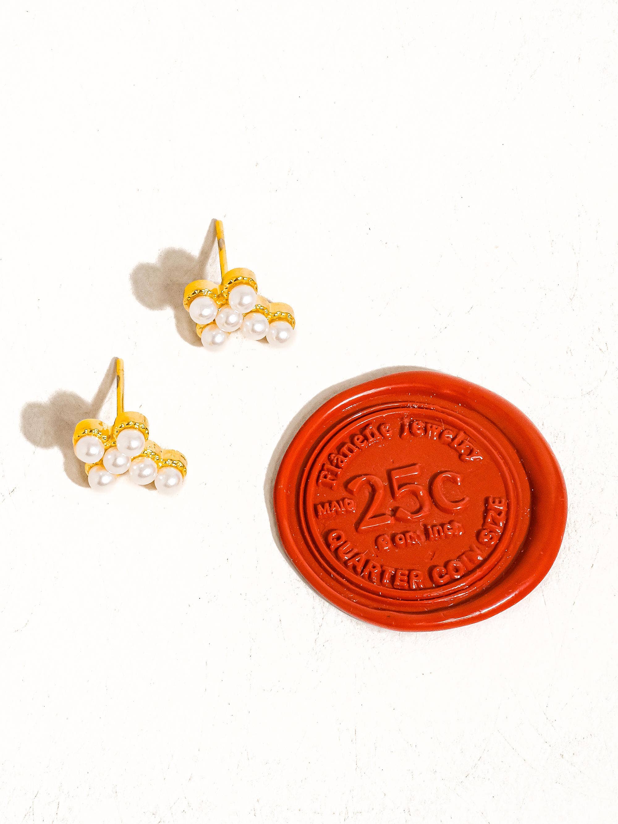 Flânerie by MAIQ - Telo 18K Non-Tarnish Pearl Cross Stud