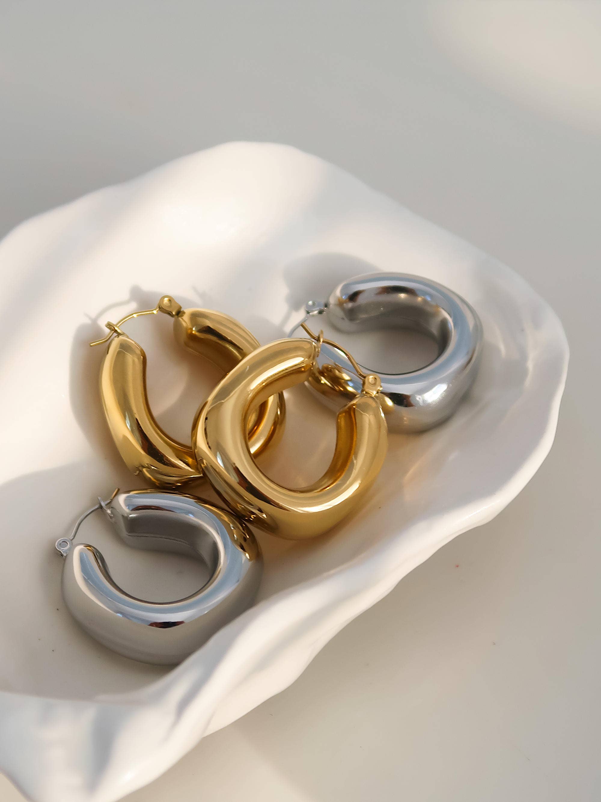 Silver Classic U Hoop Earring