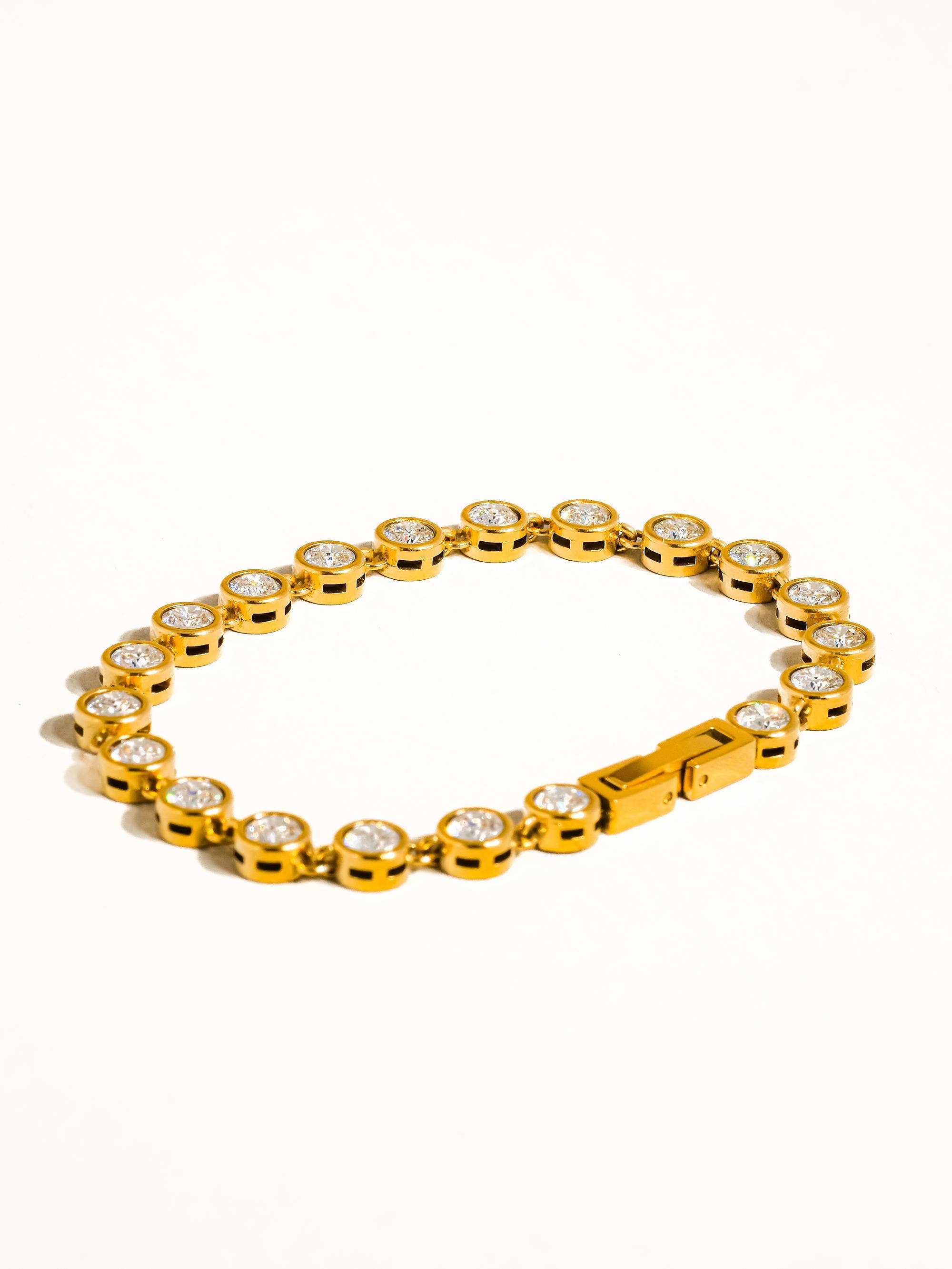 Round Rhinestone Bracelet- Non Tarnish